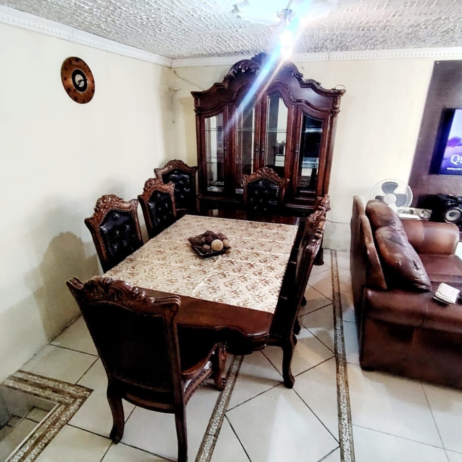 4 Bedroom Property for Sale in Mdantsane Nu 10 Eastern Cape